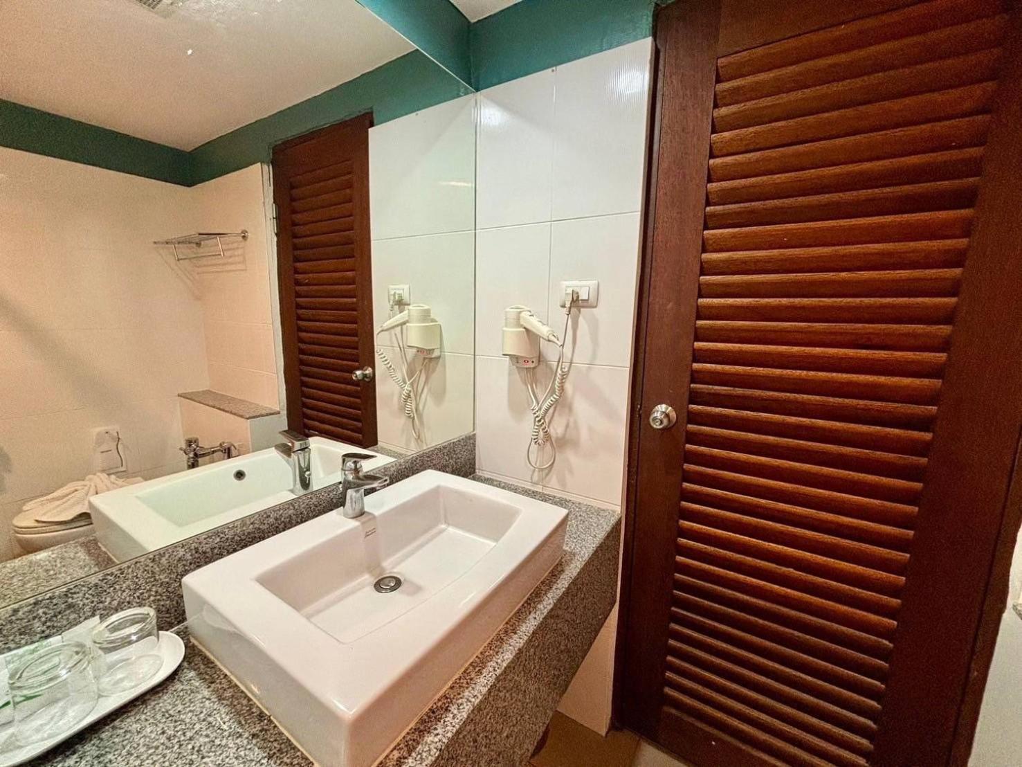 Aloha Hatyai Hotel Hat Yai Eksteriør bilde